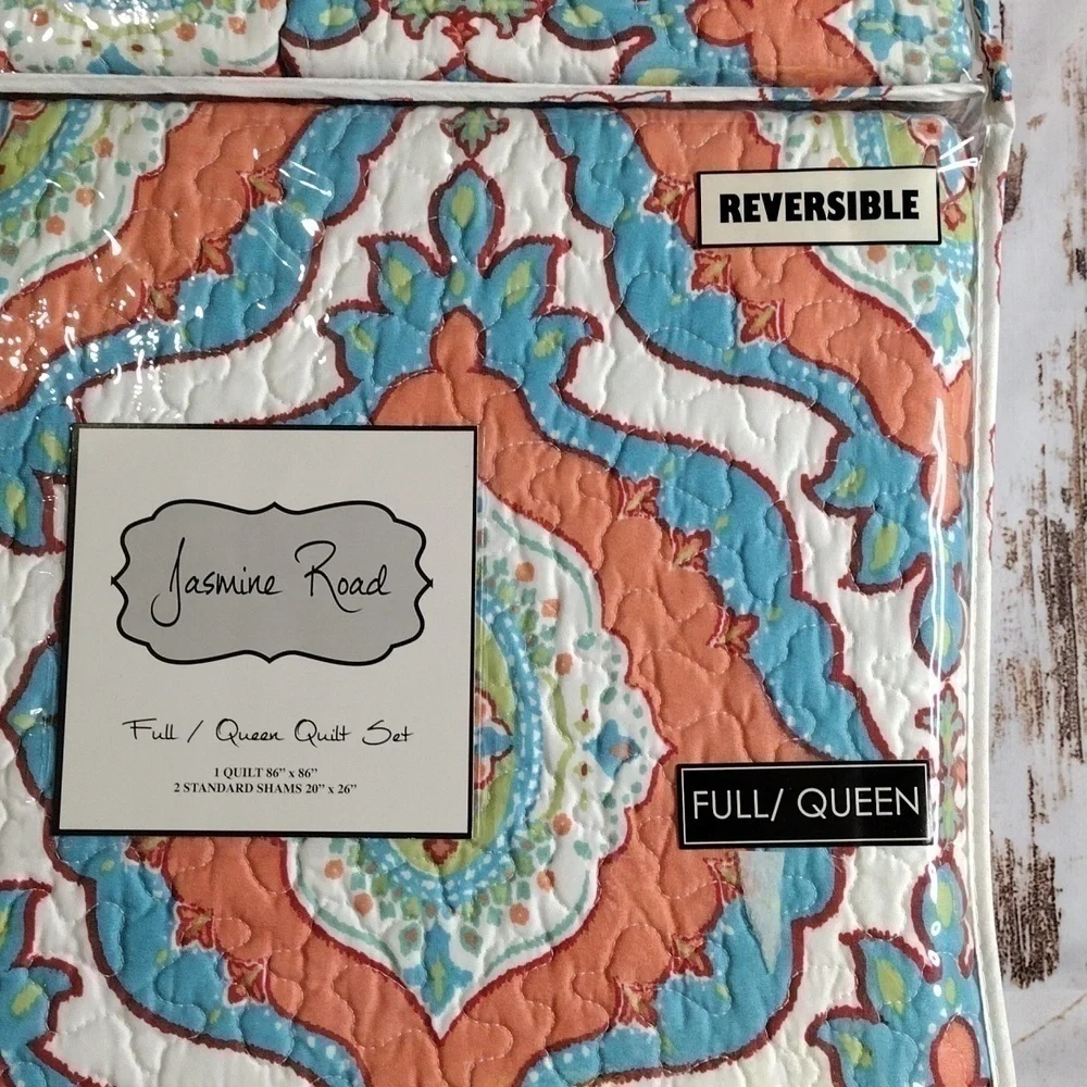 Jasmine Road‎ Full/Queen Quilt Set